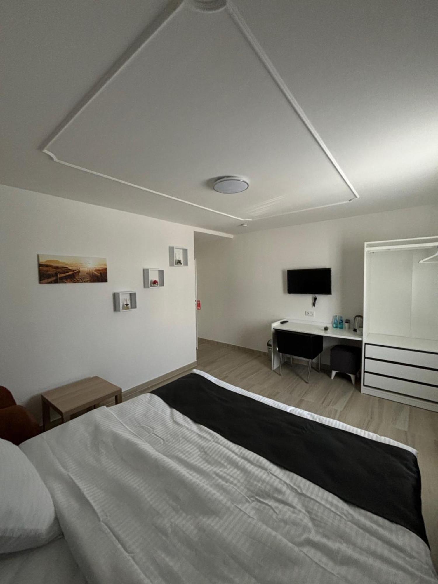 Dido Diamond Hotel Dietzenbach Eksteriør billede