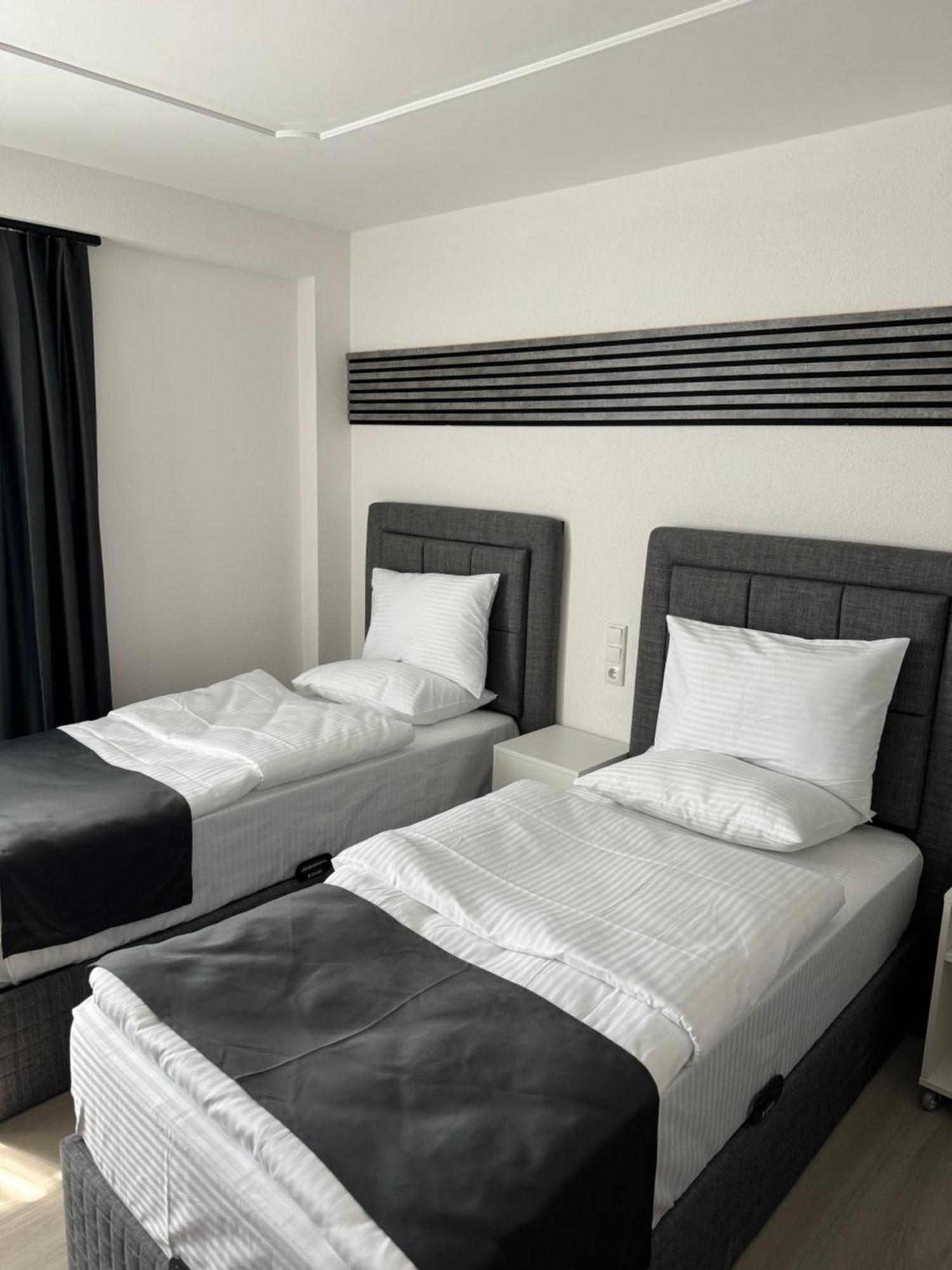 Dido Diamond Hotel Dietzenbach Eksteriør billede