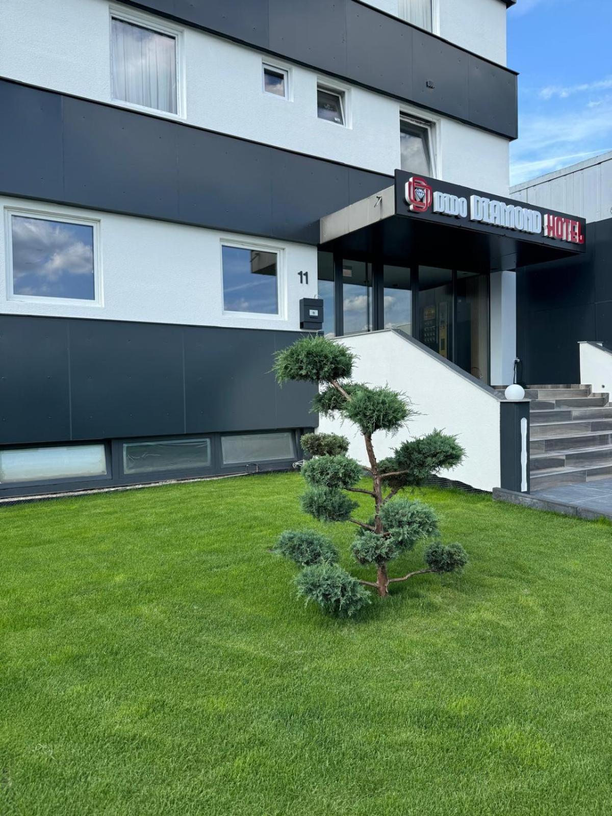 Dido Diamond Hotel Dietzenbach Eksteriør billede